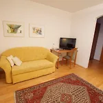 Christina Guest house 3*