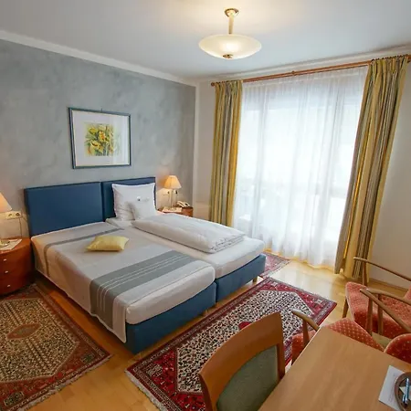 Gasthuis Christina 3*