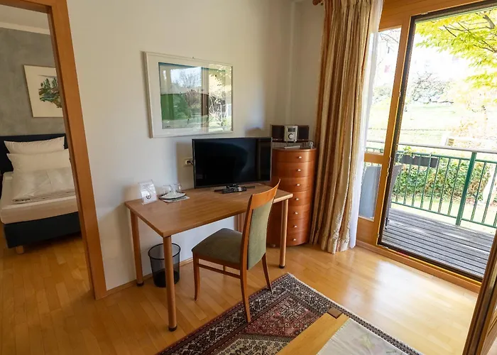 ゲストハウス Christina